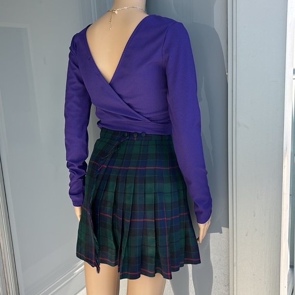 Vintage Pleated Wool Skirt - Picture 4 of 10